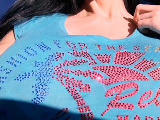 Big boobs babe Julia Luba pussy close up