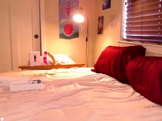 Sexy Alyssa Reece horny solo toy masturbation action